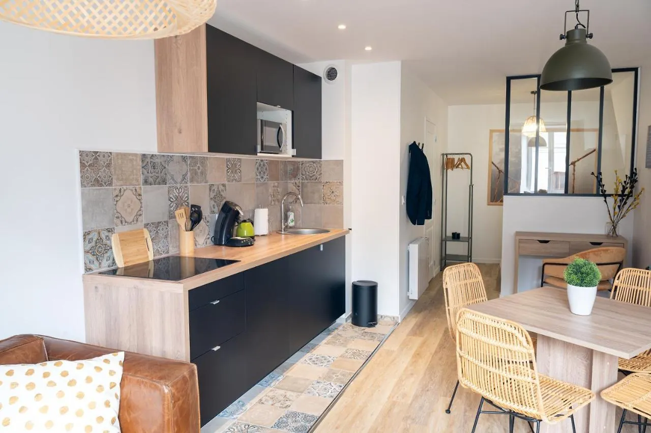 Appartement A Vienne 0*, Vienne (Isere)