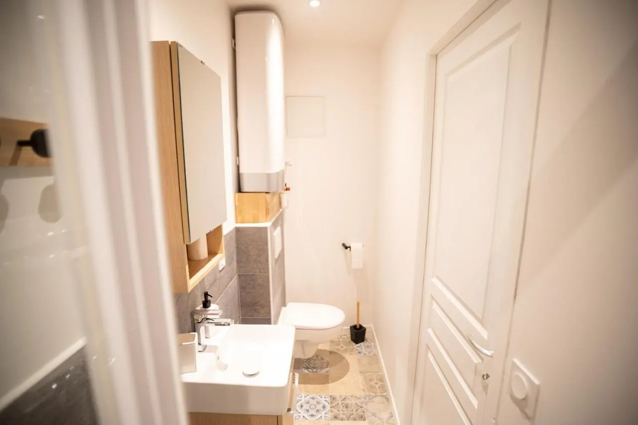 Appartement A Vienne 0*, Vienne (Isere)